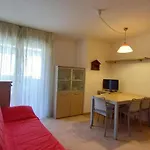 Apartment Family Friendly Vacation With A Balcony *